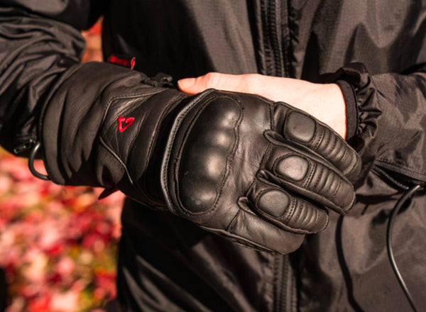 Are Heated Mobile Gloves Worth It?