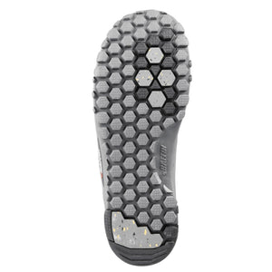 Baffin boot outsole with grey hexagonal tread pattern