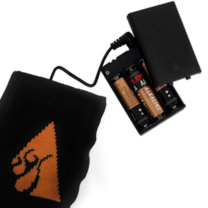 Temp360 black fabric wrap connected to an open AA battery pack
