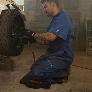 Impacto 14x21 Kneeling Liquid Resistant Mat - Black