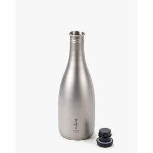 Snow Peak titanium bottle with black cap