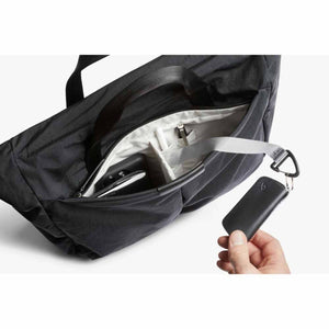 Bellroy 14" Tokyo Messenger Bag